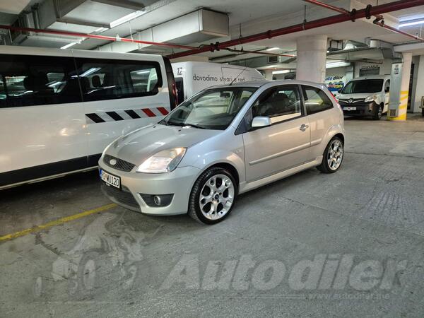 Ford - Fiesta - ST 2.0