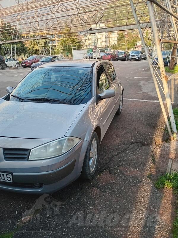 Renault - Megane - 1 5 dci