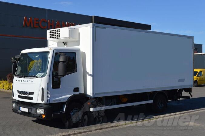 Iveco - EUROCARGO 120EL18 kamion hladnjača + rampa / GRI-0401