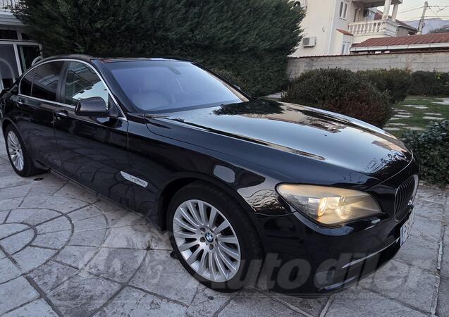 BMW - 730 - D