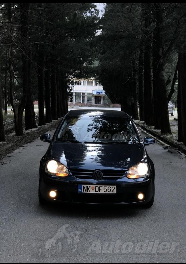 Volkswagen - Golf 5 - 1.9TDI