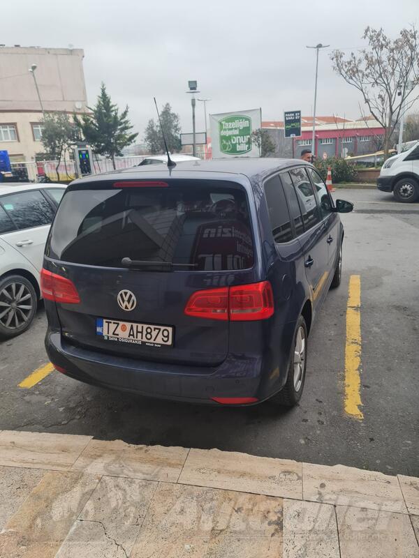 Volkswagen - Touran - 2.0 TDI