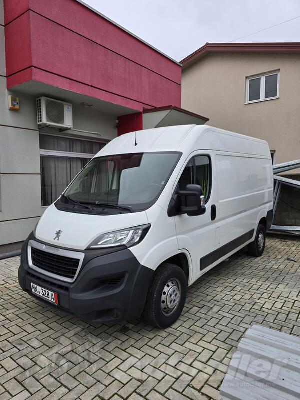 Peugeot - BOXER