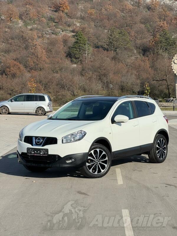Nissan - Qashqai - 2.0 DCI - 4×4