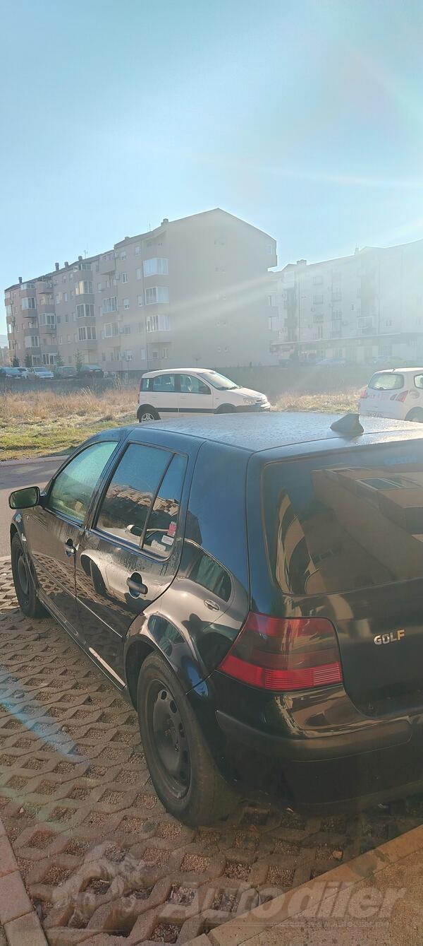 Volkswagen - Golf 4 - 1.9 td