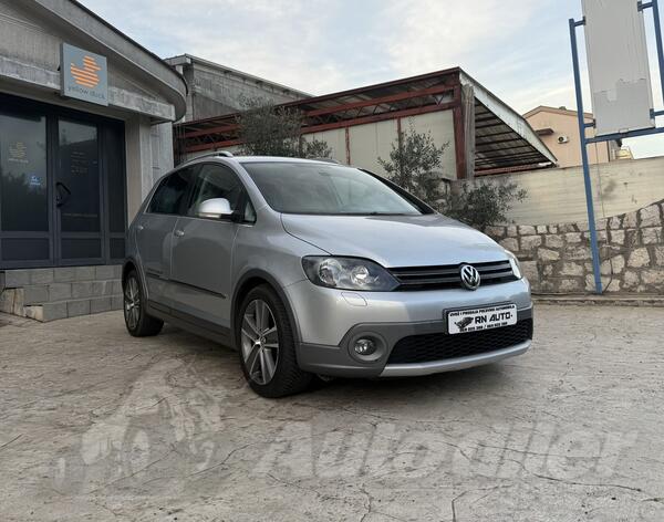 Volkswagen - Golf Plus Cross - 2.0 TDI