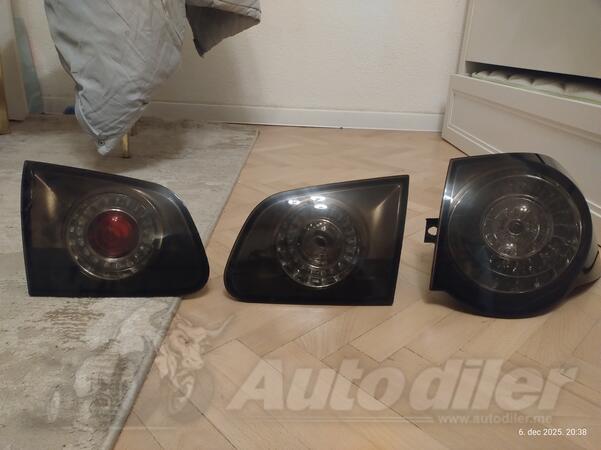 Oba stop svjetla za Volkswagen - Passat    - 2008