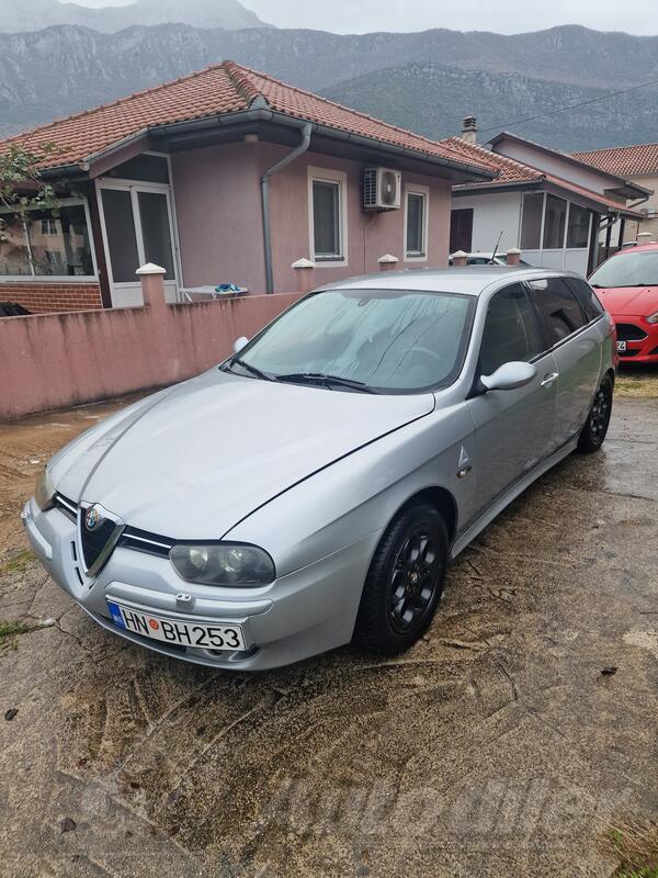 Alfa Romeo - 156 - 2.0 jts