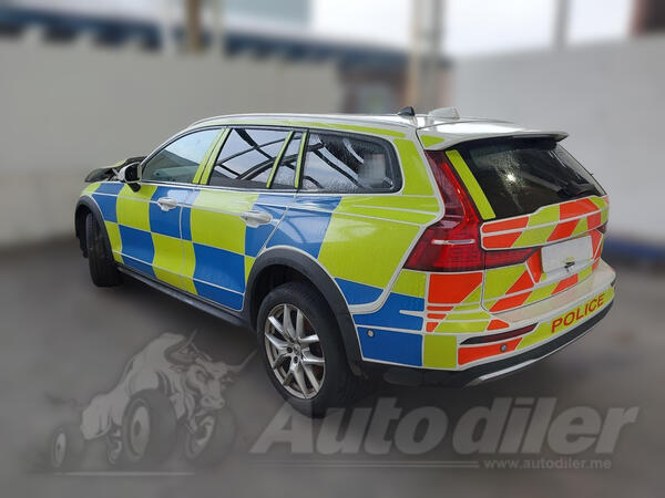 U djelovima Volvo - S60