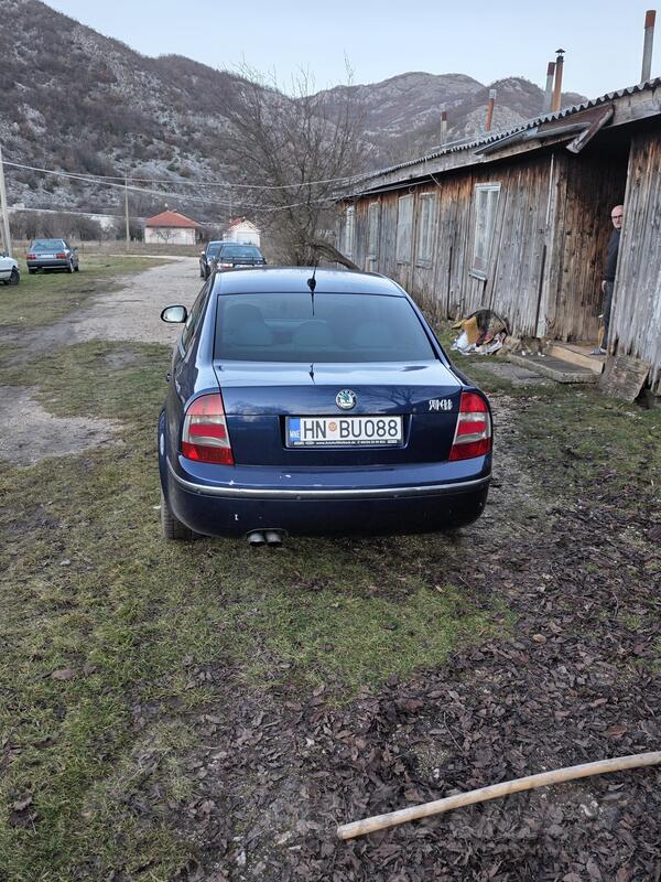 Škoda - Superb - 2.5 tdi 120 kv