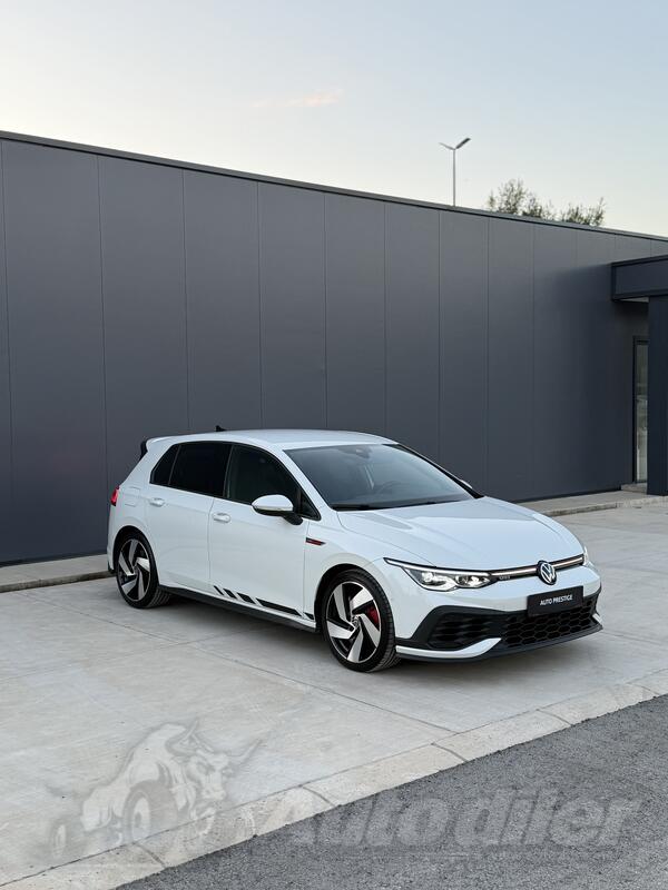 Volkswagen - Golf GTI - 2.0 TSi