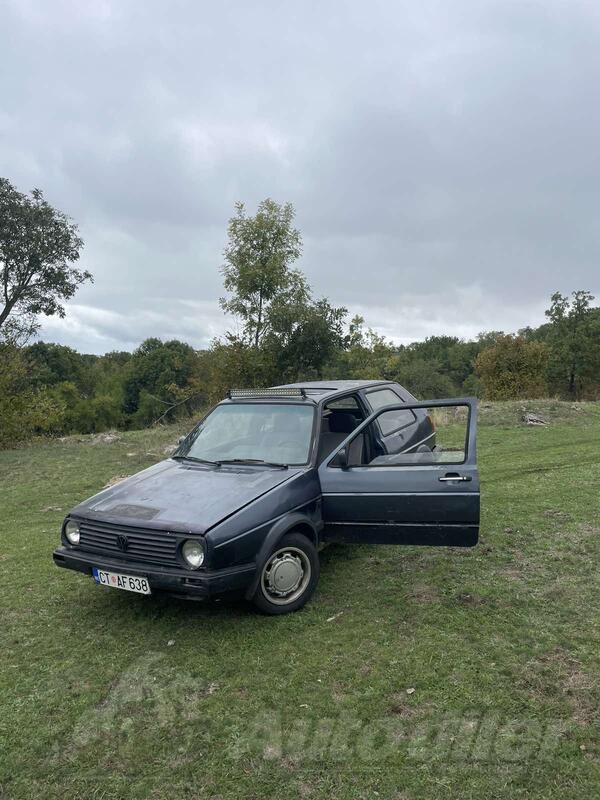 Volkswagen - Golf 2 - 13