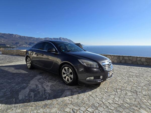 Opel - Insignia - insignia
