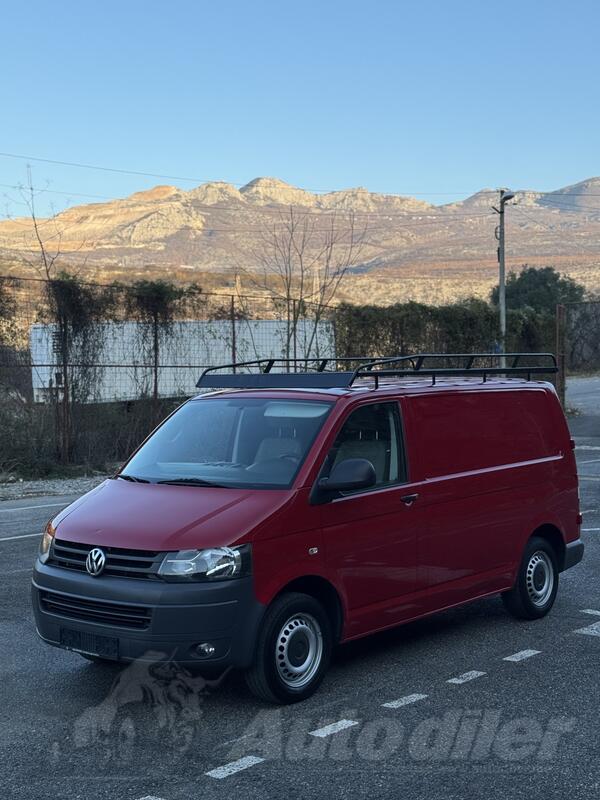 Volkswagen - Transporter T 5 2.0 TDI