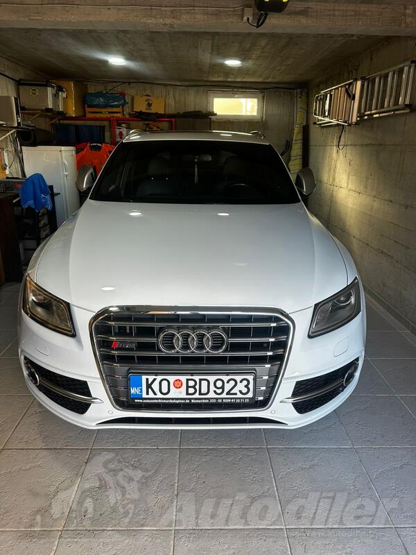 Audi - SQ5 - 3.0