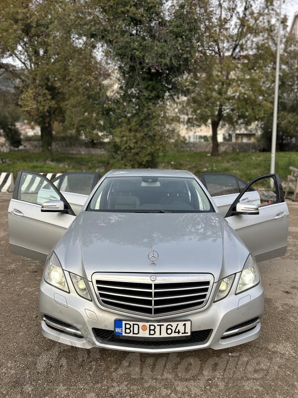 Mercedes Benz - E 220 - CDI