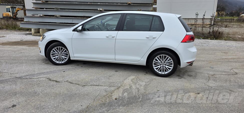 Volkswagen - Golf 7 - 1.6 TDI