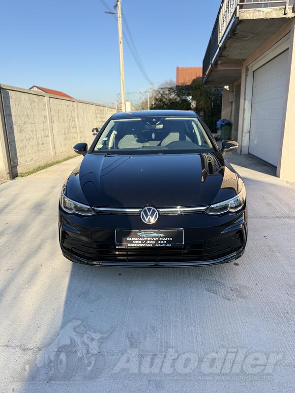 Volkswagen - Golf 8 - 2.0