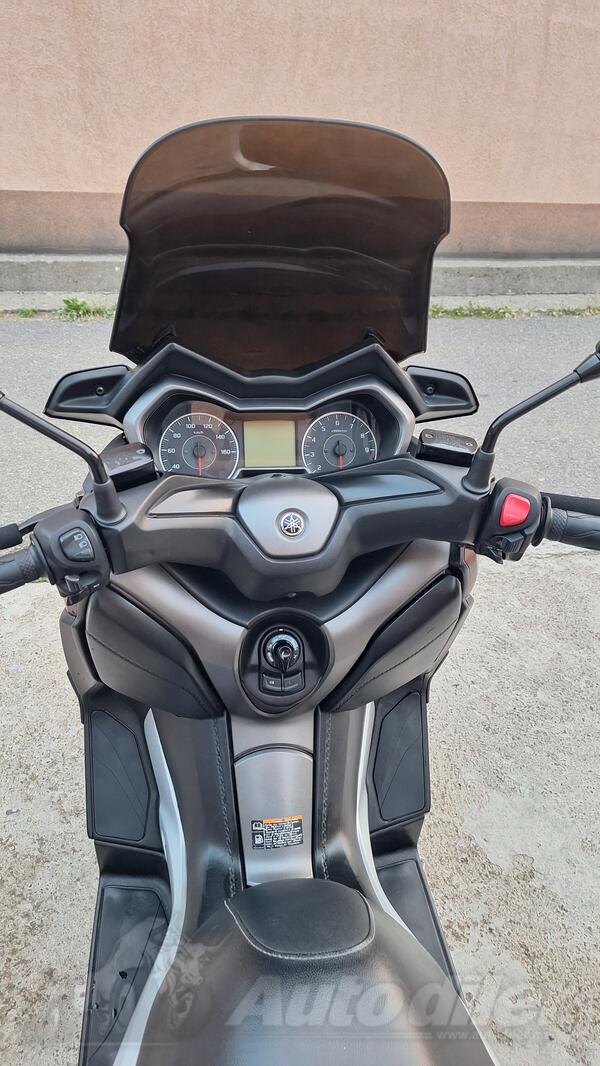 Yamaha - Xmax 300