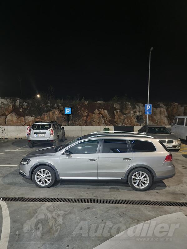 Volkswagen - Passat Alltrack - 2.0 tdi
