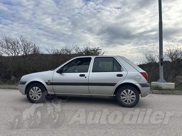 Ford - Fiesta - 1.2 benzin