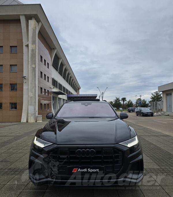 Audi - Q8 - 50 Tdi  3x S-line