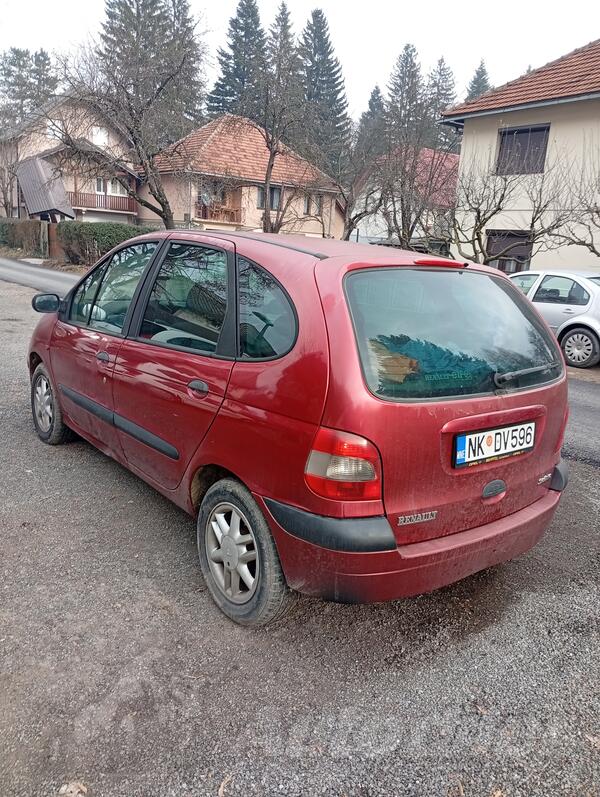 Renault - Scenic - 1.9DCI