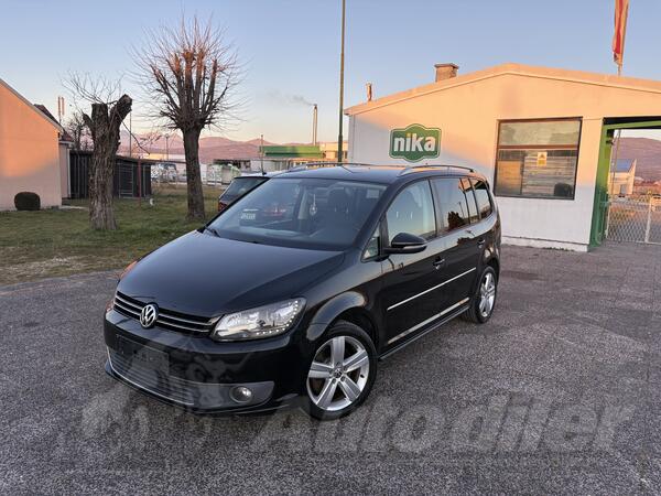 Volkswagen - Touran - 2.0 TDI