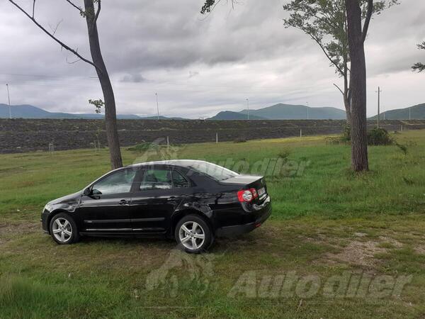 Volkswagen - Jetta - 1.9 tdi