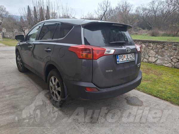 Toyota - RAV 4 - 2,2 4Wd4