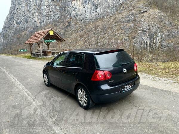 Volkswagen - Golf 5 - 1.9 tdi