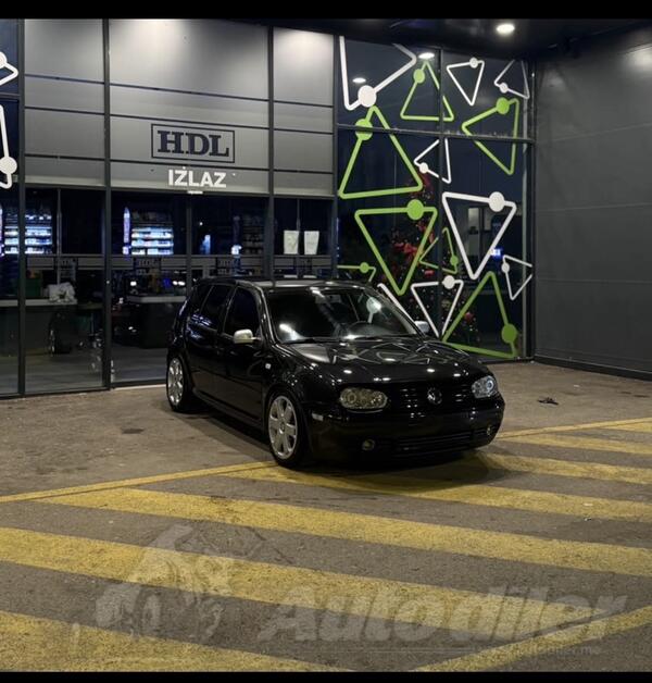 Volkswagen - Golf 4 - 1.9