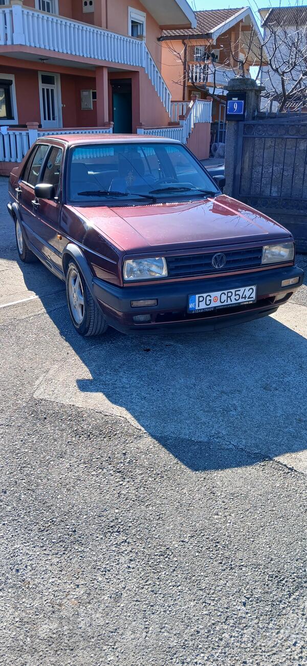 Volkswagen - Jetta - 1.6