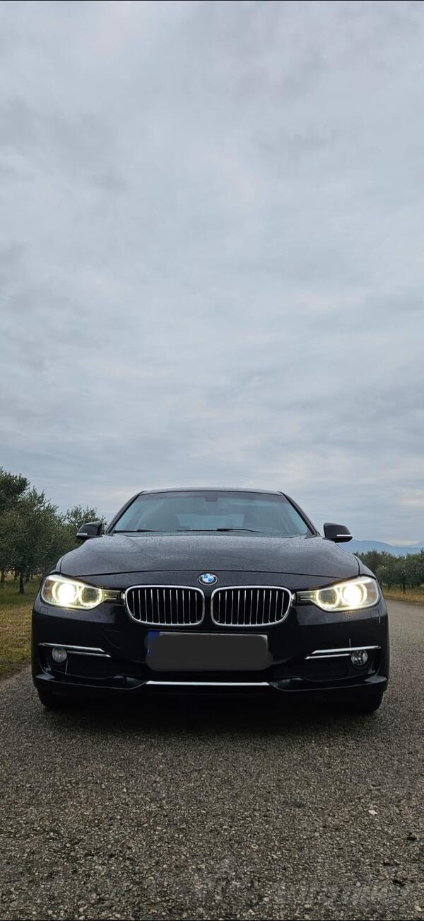 BMW - 320 - 320 2.0  F 30