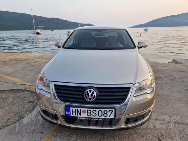 Volkswagen - Passat - 2.0 TDI