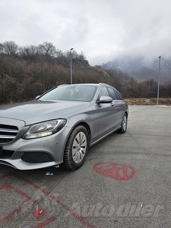 Mercedes Benz - C 200 - D