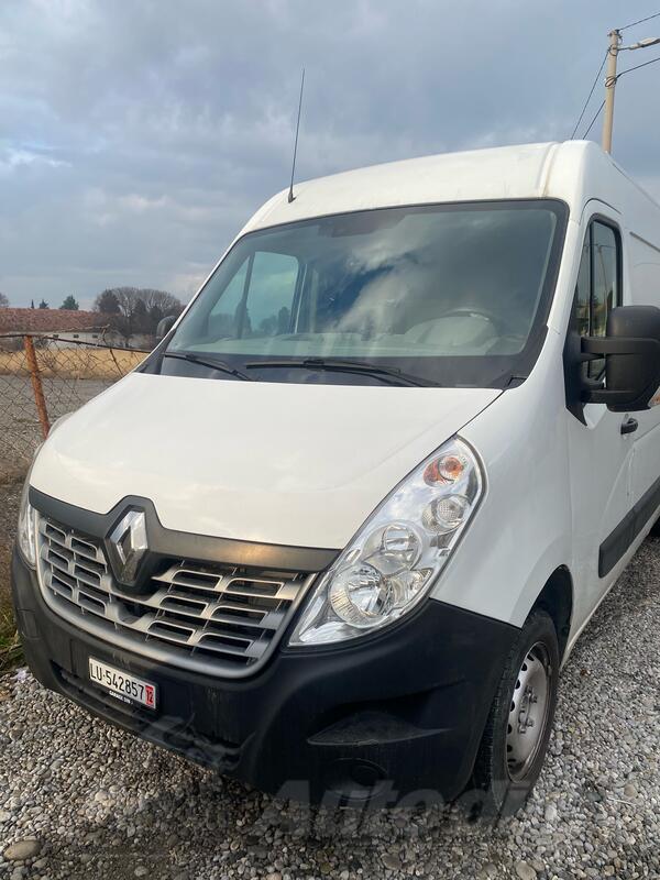Renault - master