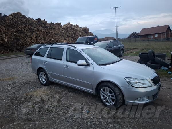 Škoda - Octavia - 20
