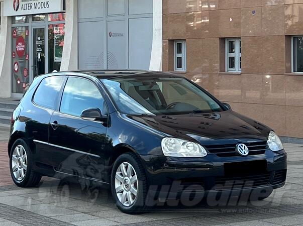 Volkswagen - Golf 5 - 1.9TDI