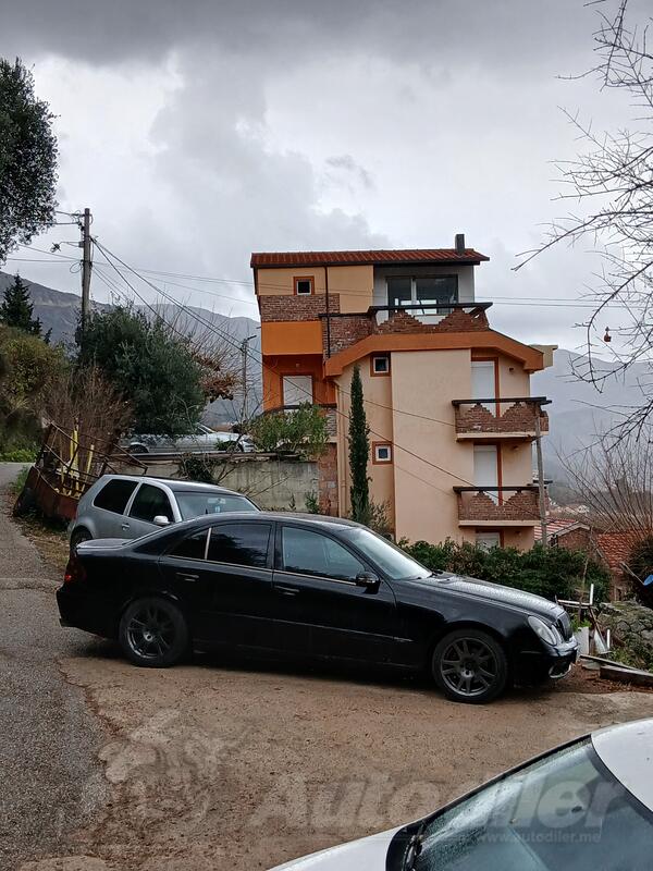 Mercedes Benz - E 220 - 220cdi