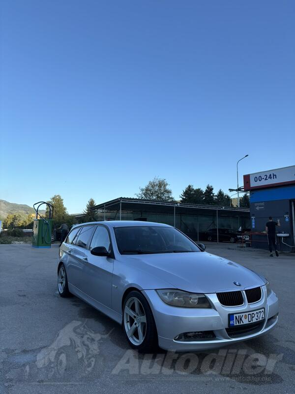 BMW - 320 - 20