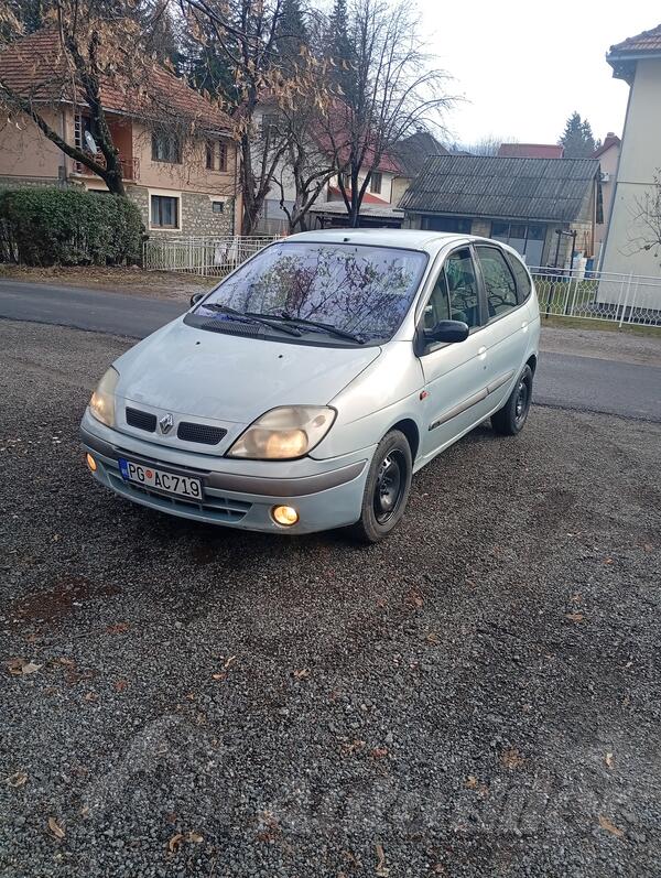 Renault - Scenic - 1.9 dci