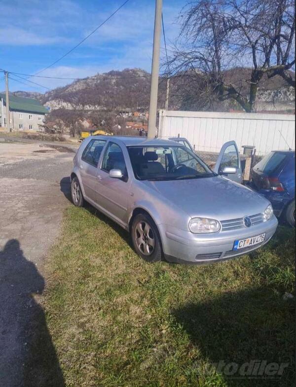 Volkswagen - Golf 4 - 1.6