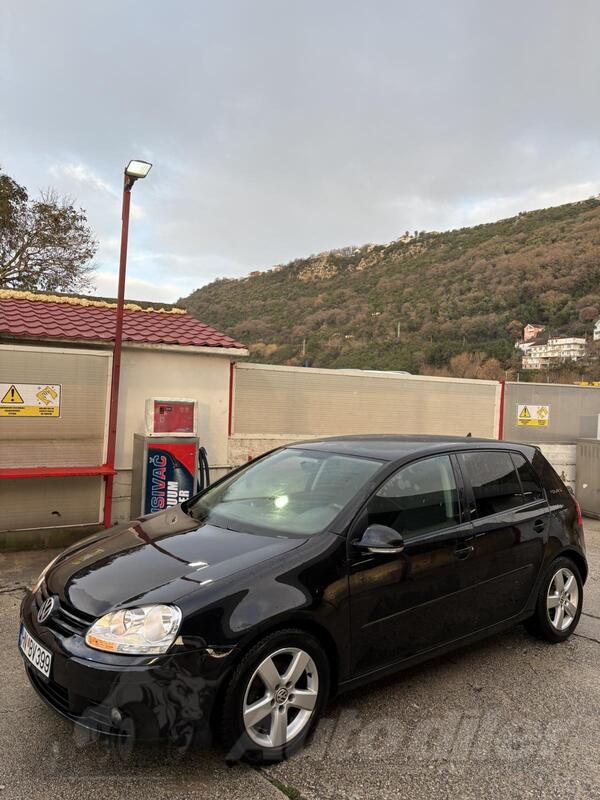 Volkswagen - Golf 5 - 1.9 TDI   BLS