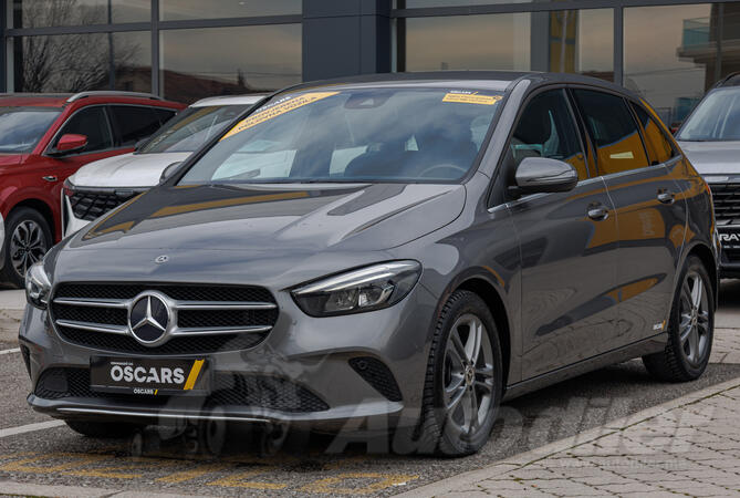 Mercedes Benz - B 180 - D
