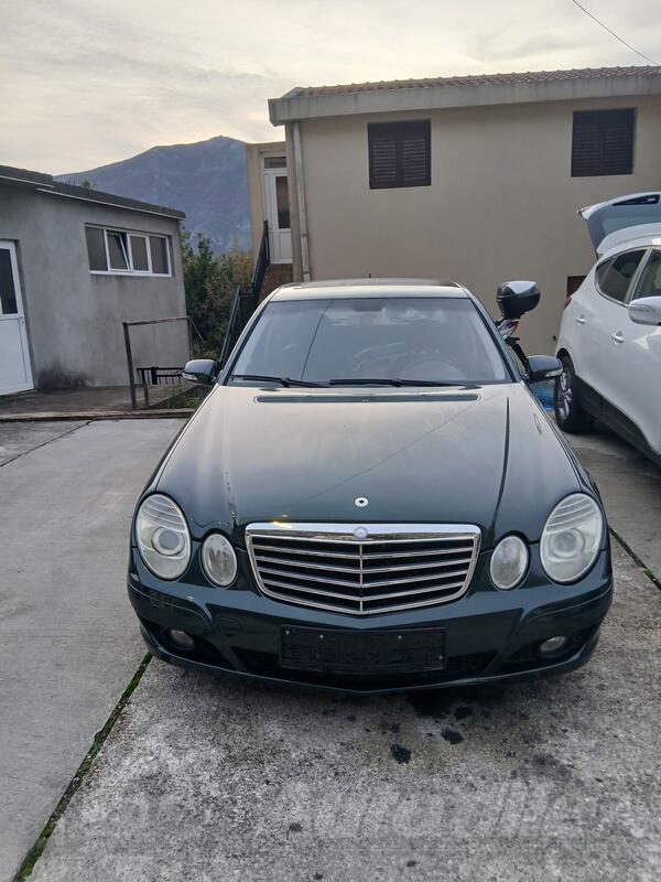 Mercedes Benz - E 220 - 2.2cdi