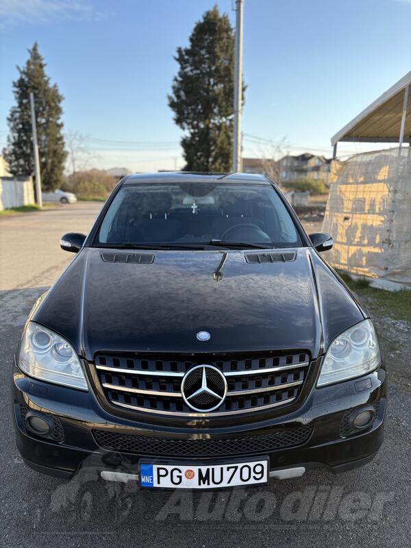 Mercedes Benz - ML 320 - Ml320