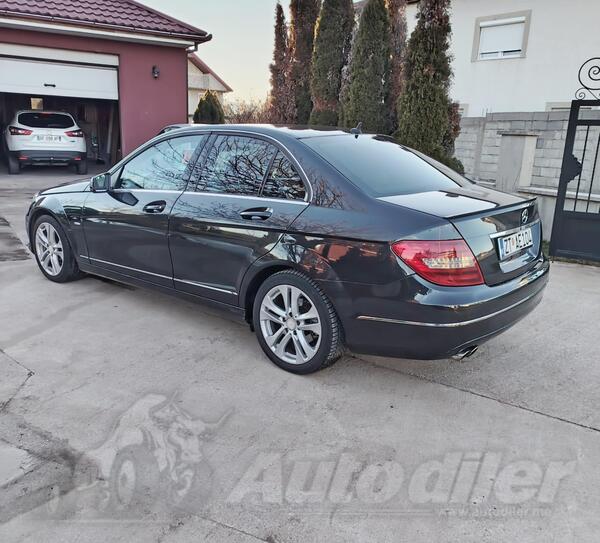 Mercedes Benz - C 180 - 2.2..88kw