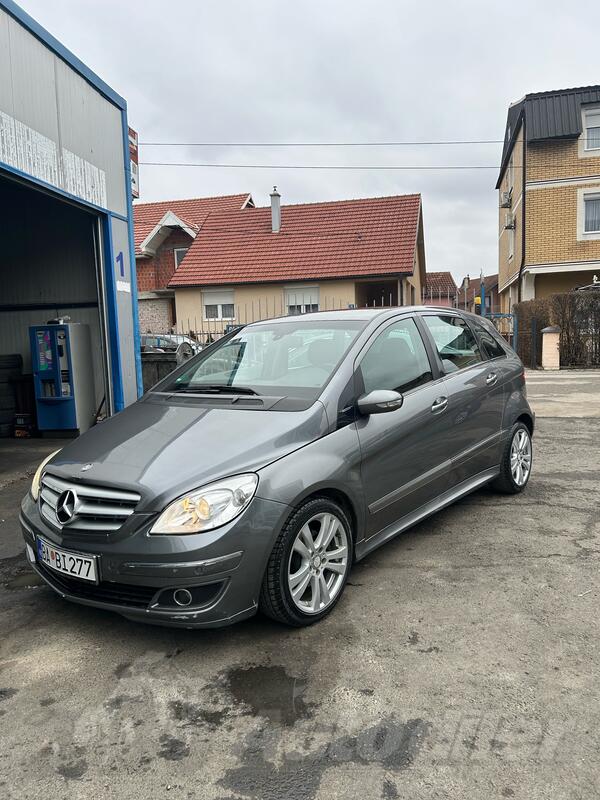 Mercedes Benz - B 200 - 2.0