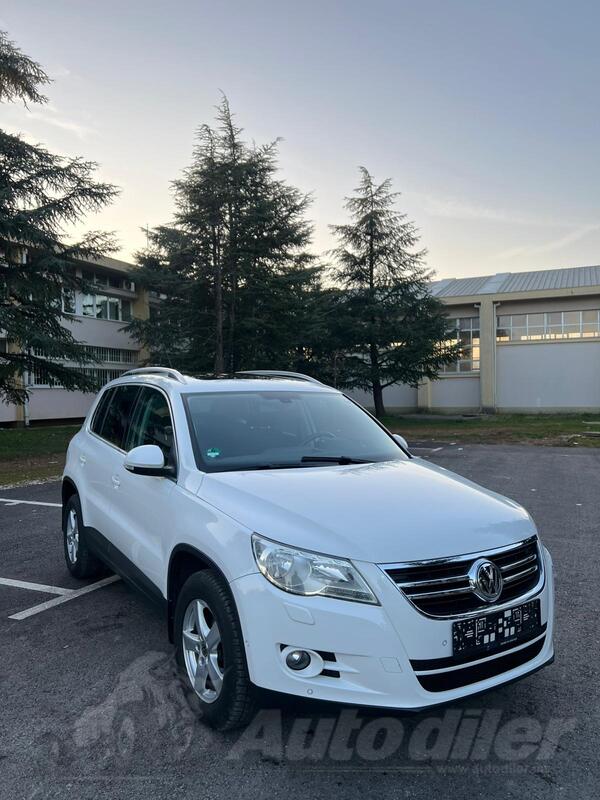 Volkswagen - Tiguan - 2.0 TDI